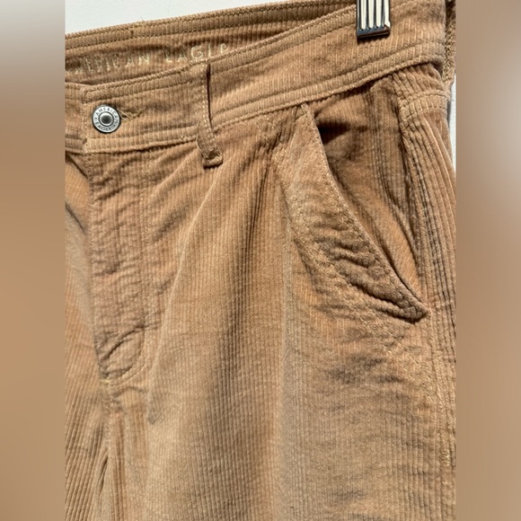 American Eagle Wide Leg Super High Rise Corduroy Cargo Jean - Picture 6 of 7